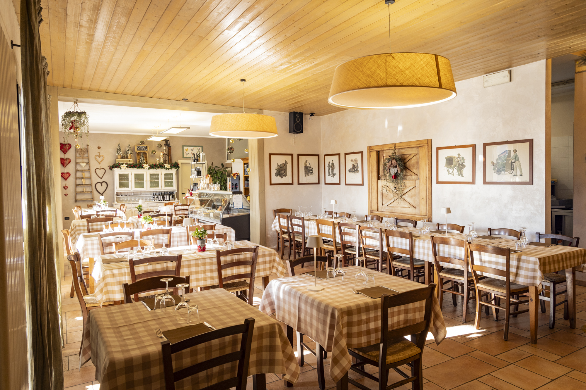 immagine sala del ristorante